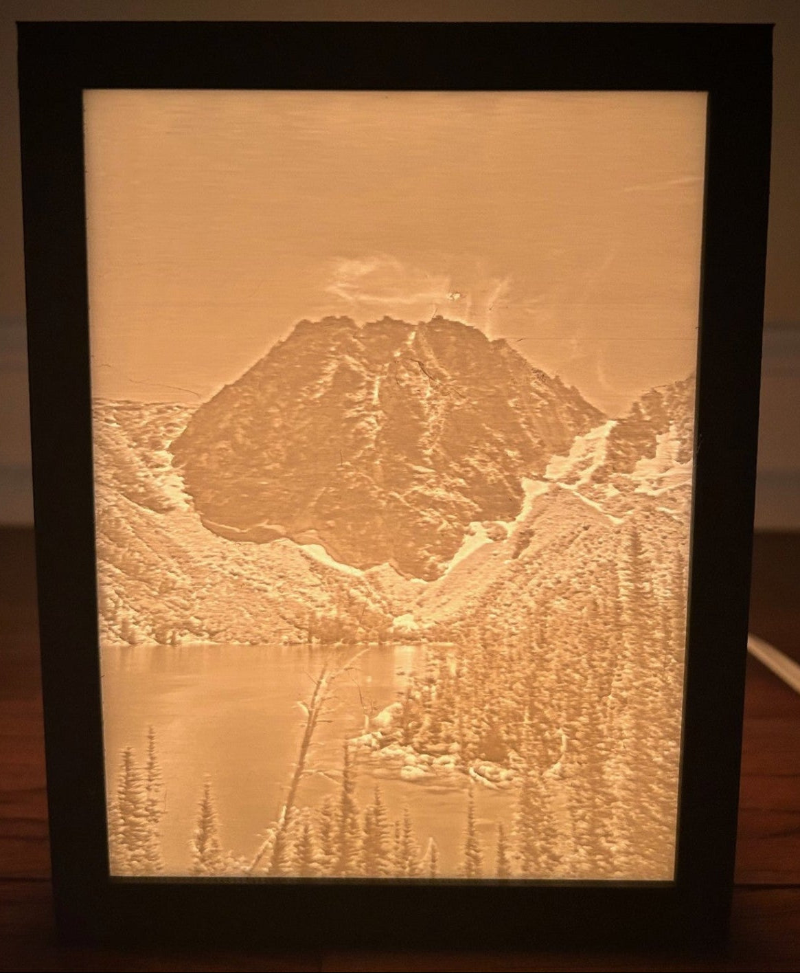 Personalized Lithophane Box - Medium (Perfect for iPhone Pictures)